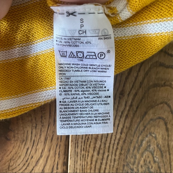 Striped crew neck sweater - Picture 5 of 7